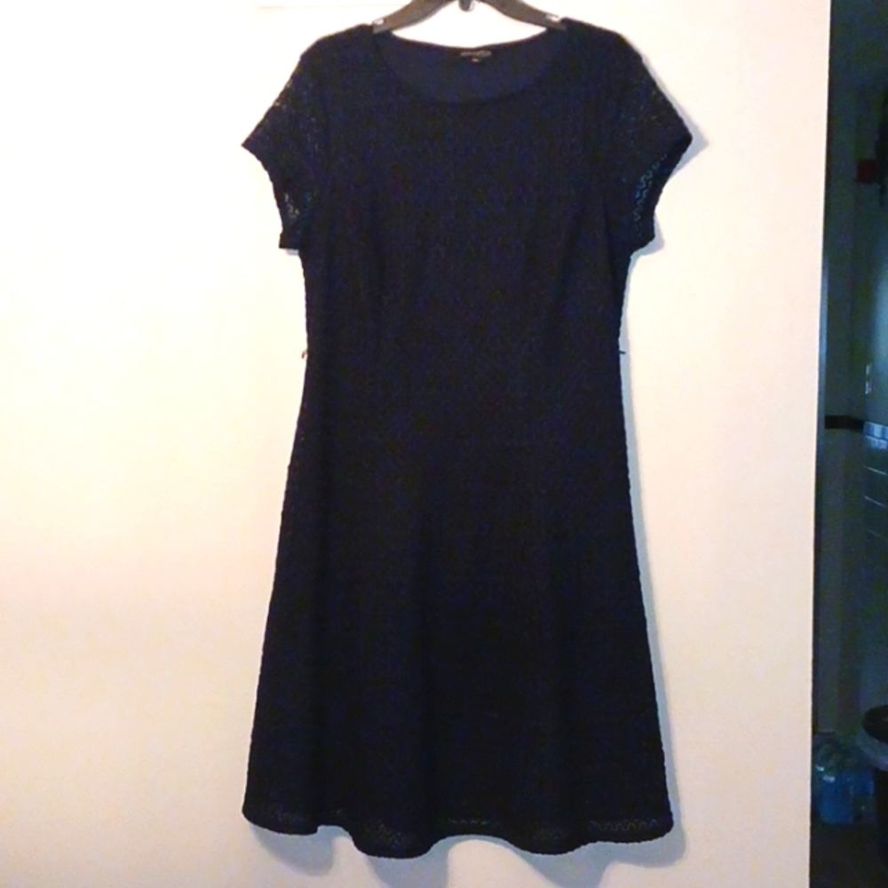 🌟3/$50⭐️SHARAGANO NAVY DRESS